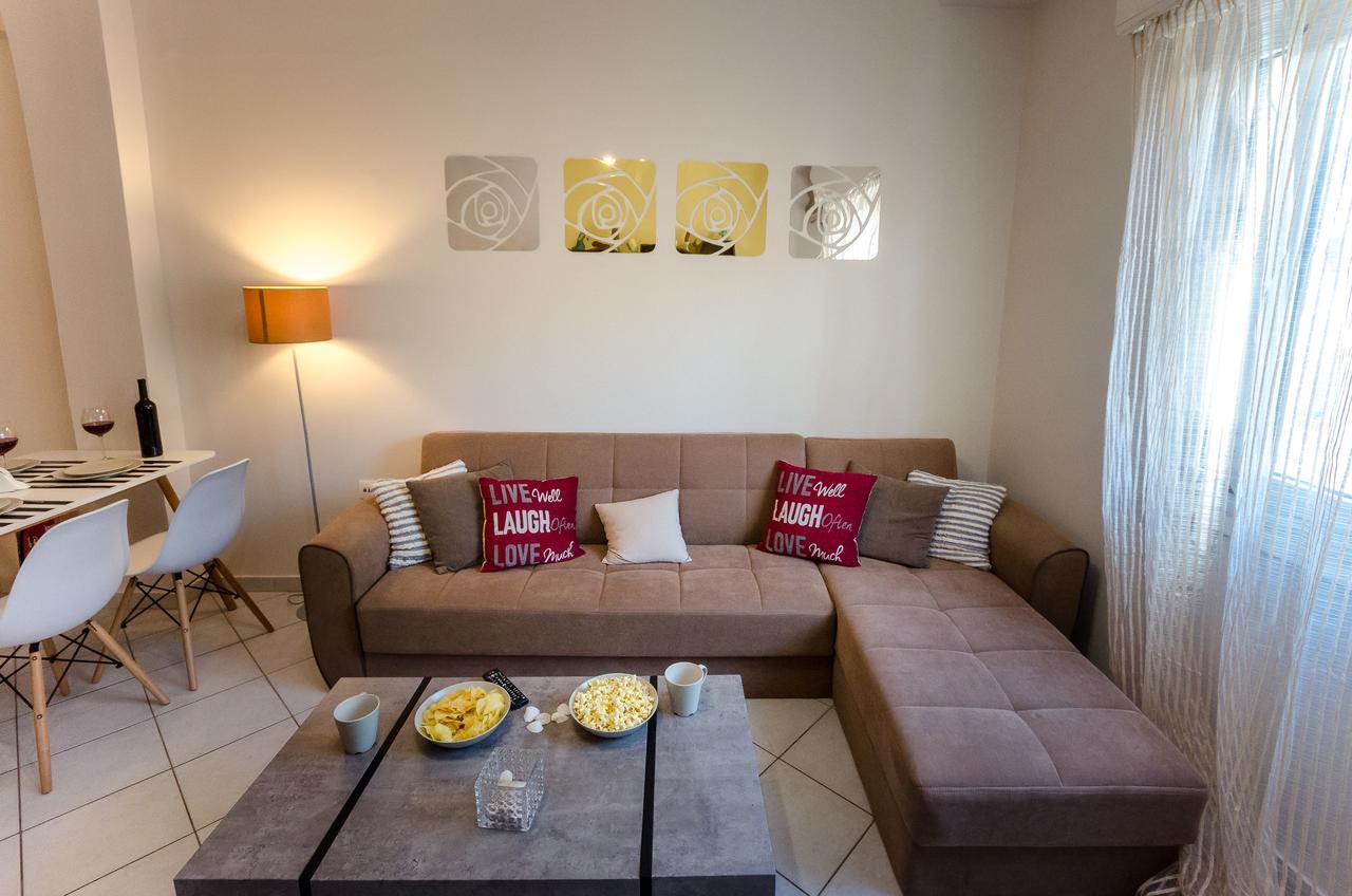 Pisces - City Center Apartment Atenas Exterior foto